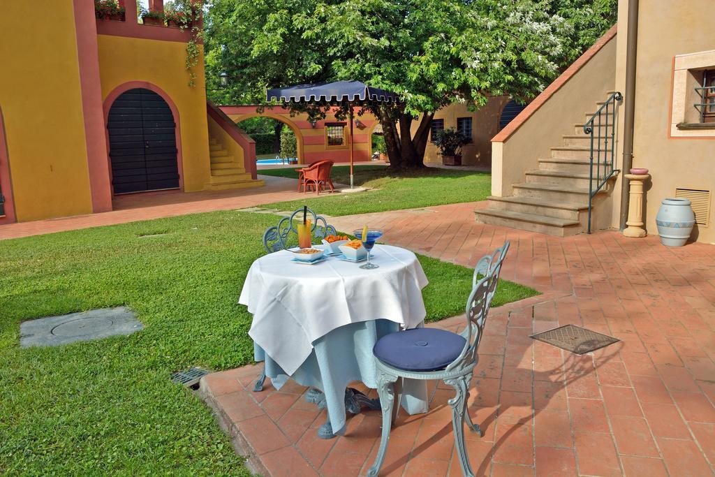 Calamidoro Hotel Calcinaia Exterior photo