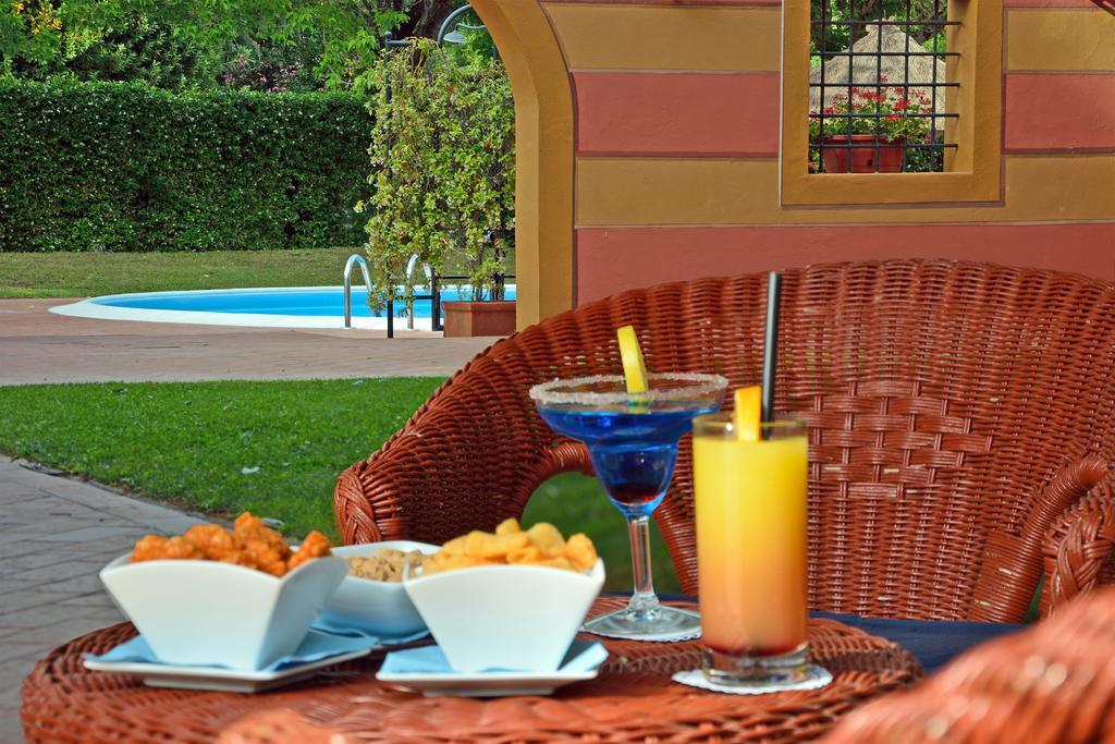 Calamidoro Hotel Calcinaia Exterior photo